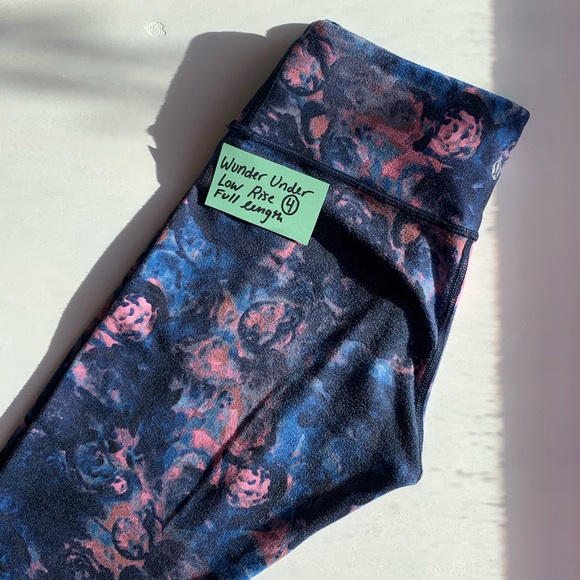 SOLD Lululemon Wunder Under Full Length 4 - Picture 2 of 8